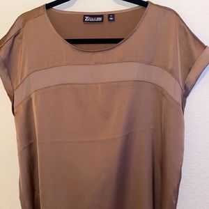 New York and Company blouse in XL